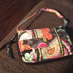vera bradley wristlet